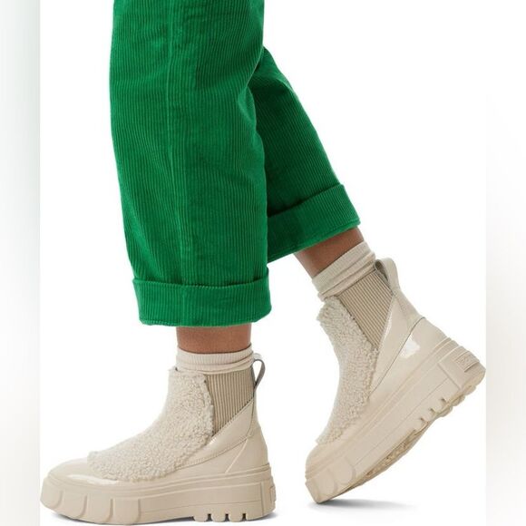 Sorel Shoes - SOREL X Caribou Waterproof Chelsea Boot in  Bleached Ceramic/ Oatmeal